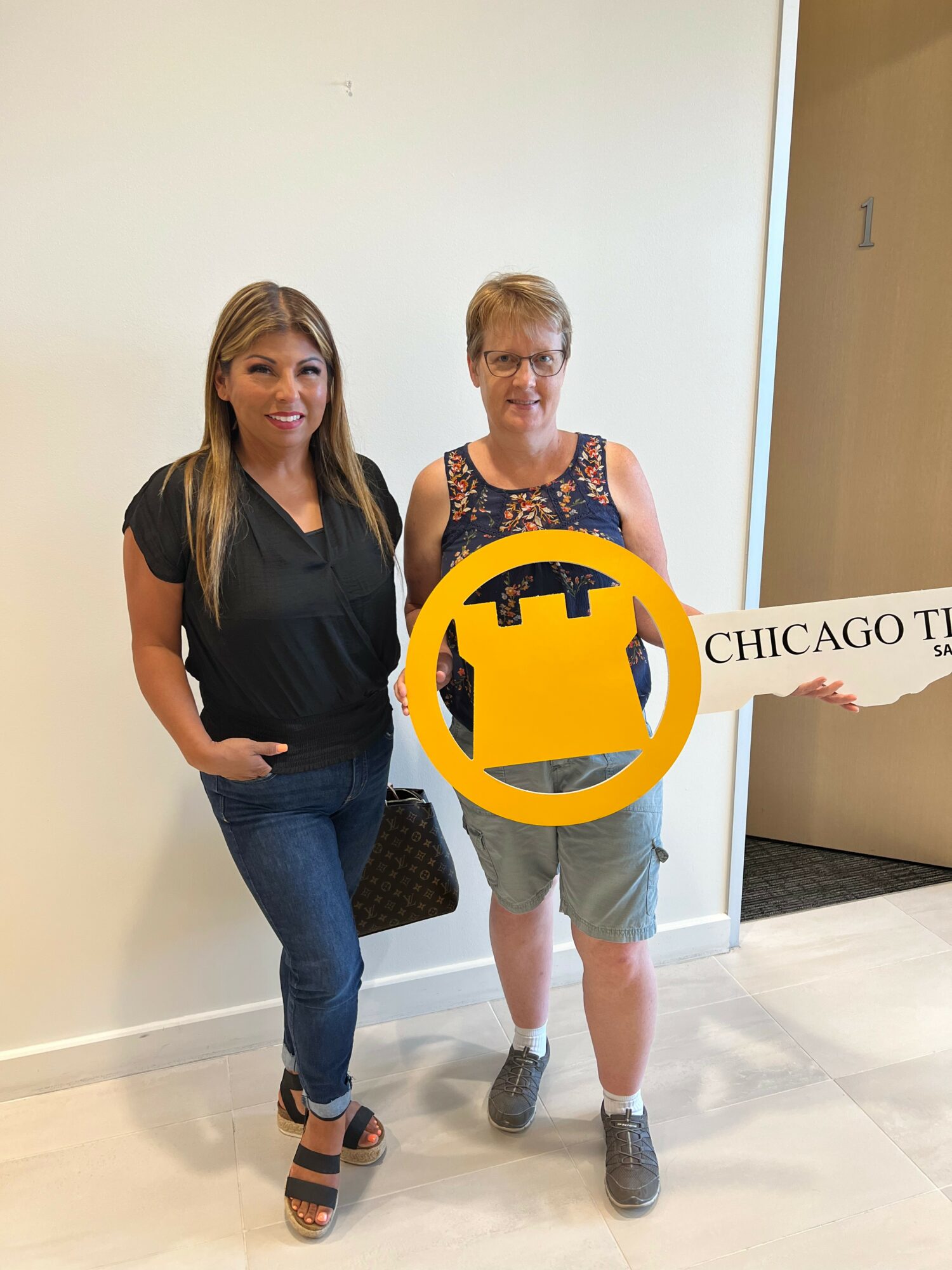 Meet Betsy NavaFlores of Harvest Real Estate Group Voyage Sanantonio